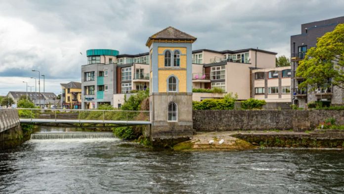 Bate e volta saindo de Dublin Bate e volta saindo de Dublin