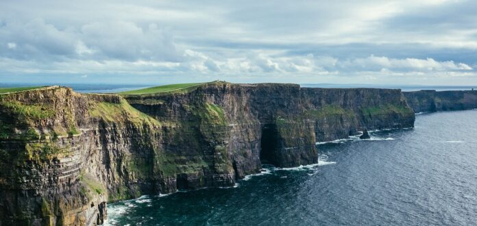 Cliffs of Moher Cliffs of Moher
