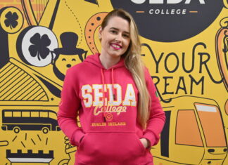 Paula Becker: Da Paixão pelo Inglês à Realização de Sonhos na SEDA