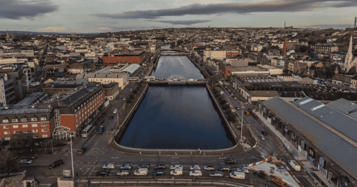 Cultura e história de Cork Cultura e história de Cork