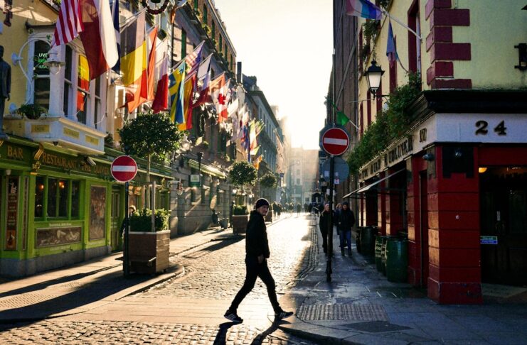 Como funciona o mercado de trabalho na Irlanda e por que atrai tantos estrangeiros